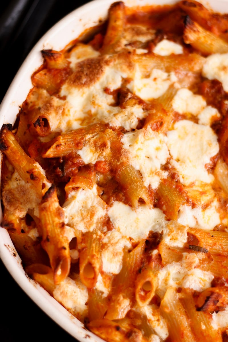Easy Pasta al Forno: Baked Rigatoni for Comfort & Holidays
